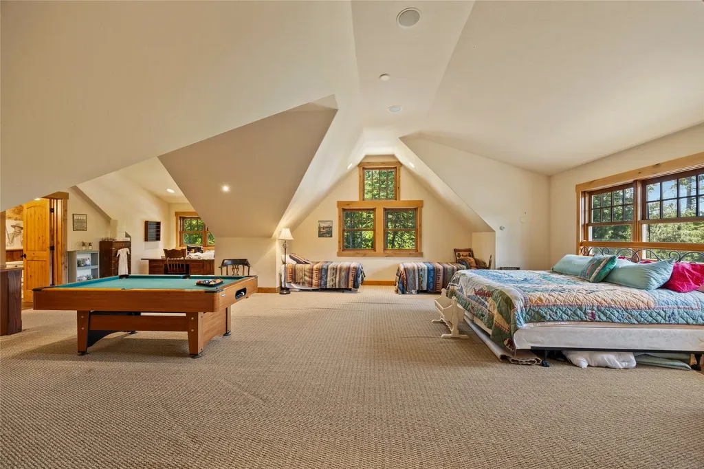 234 Williams Lane Bigfork MT 59911