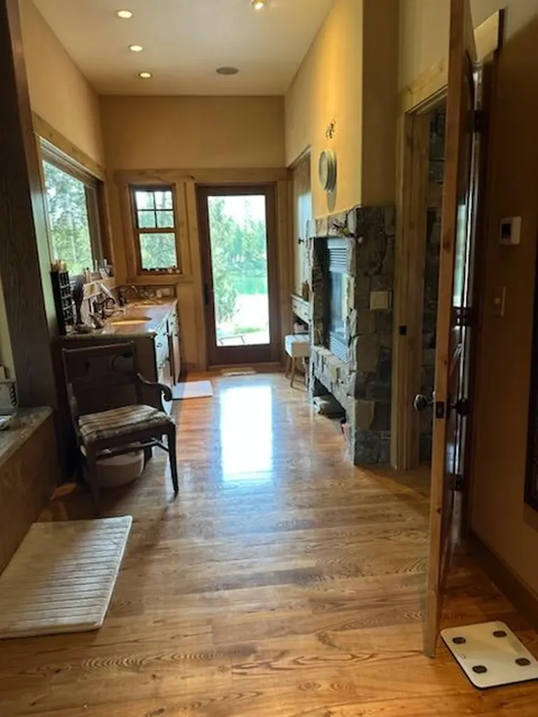 234 Williams Lane Bigfork MT 59911