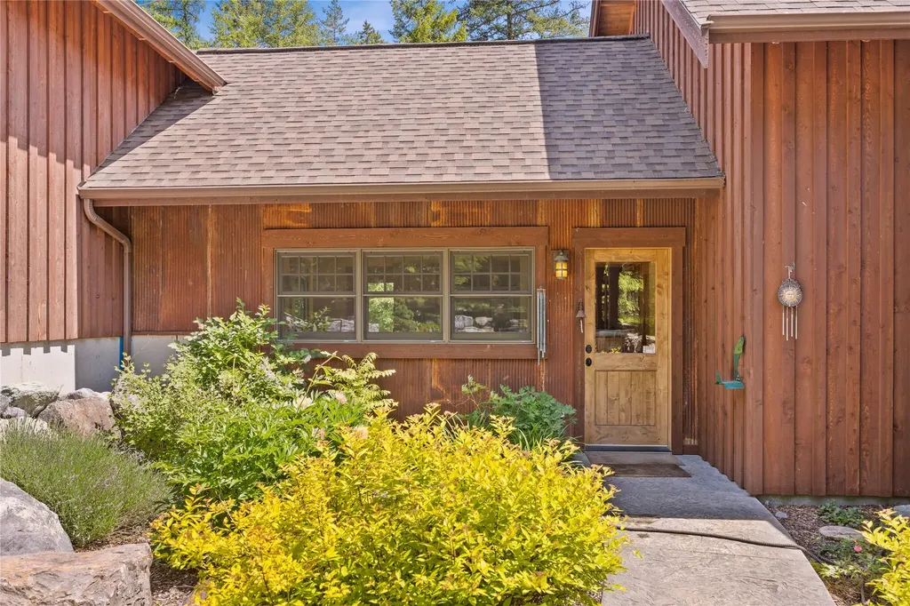 234 Williams Lane Bigfork MT 59911