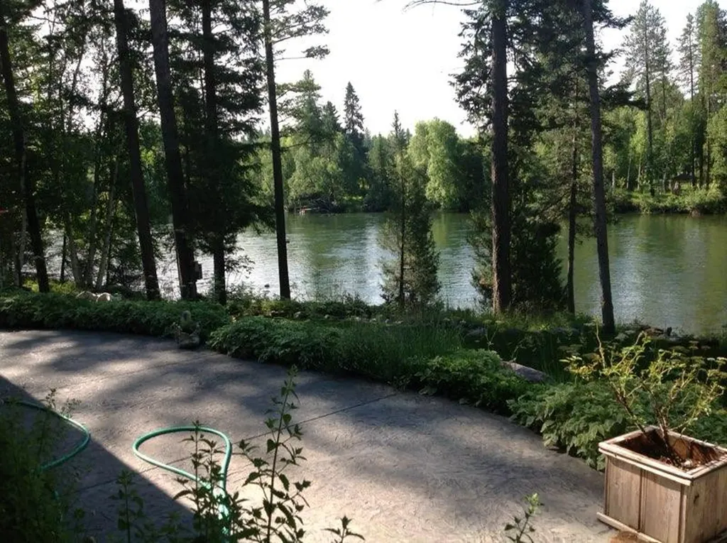 234 Williams Lane Bigfork MT 59911