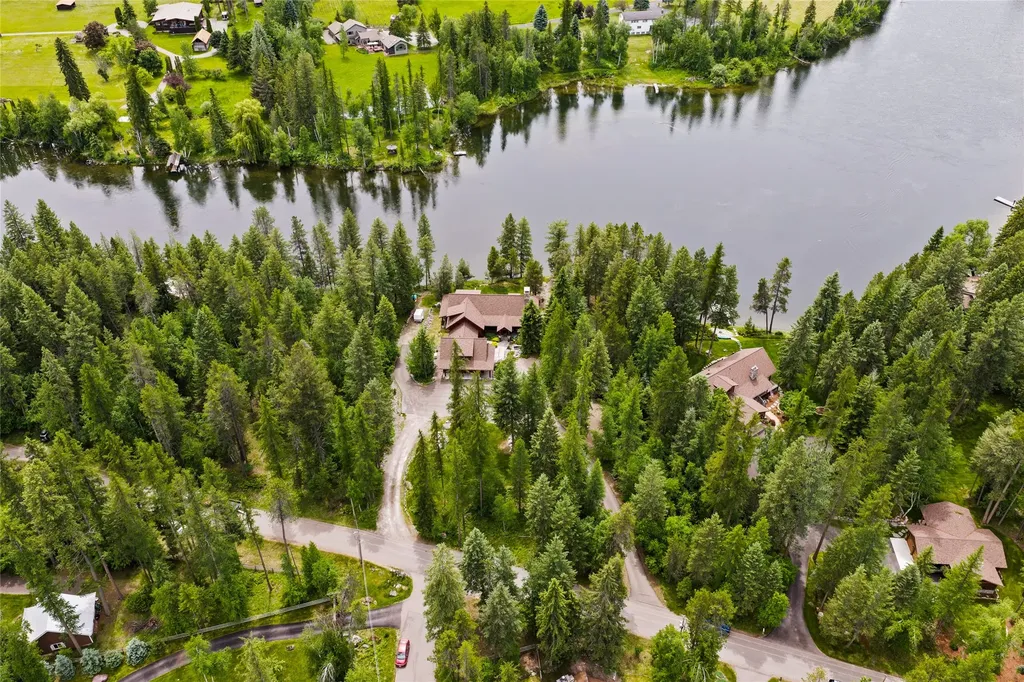 234 Williams Lane Bigfork MT 59911