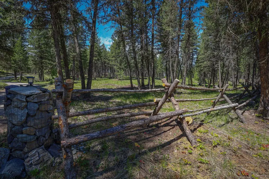 130 Crosscut Road Rexford MT 59930