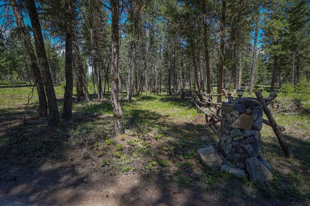 130 Crosscut Road Rexford MT 59930