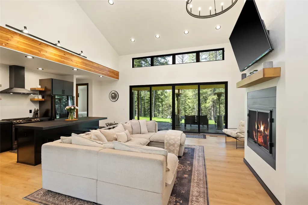 410 Belterra Lane Bigfork MT 59911