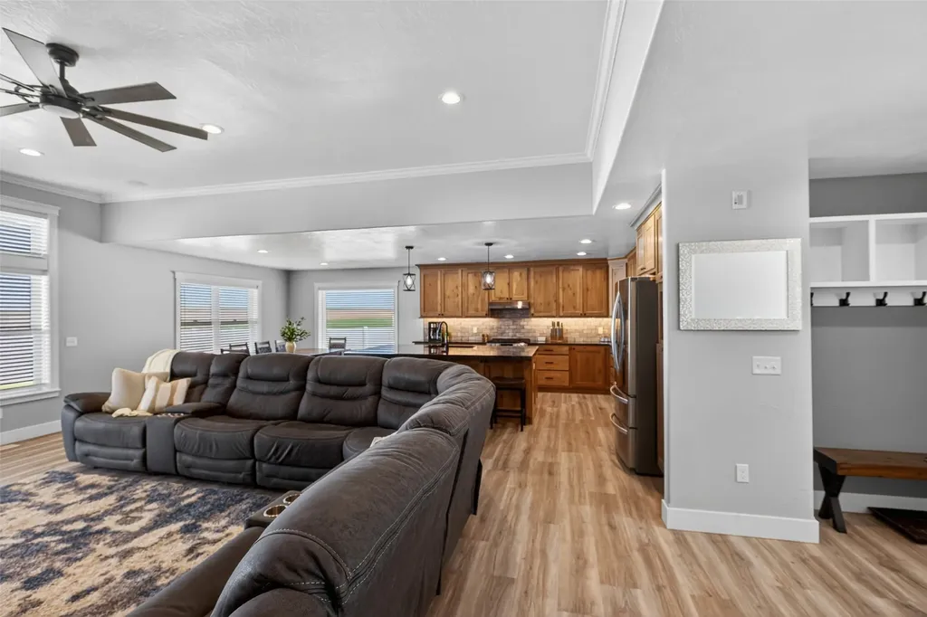 201 42nd Avenue NE Great Falls MT 59404