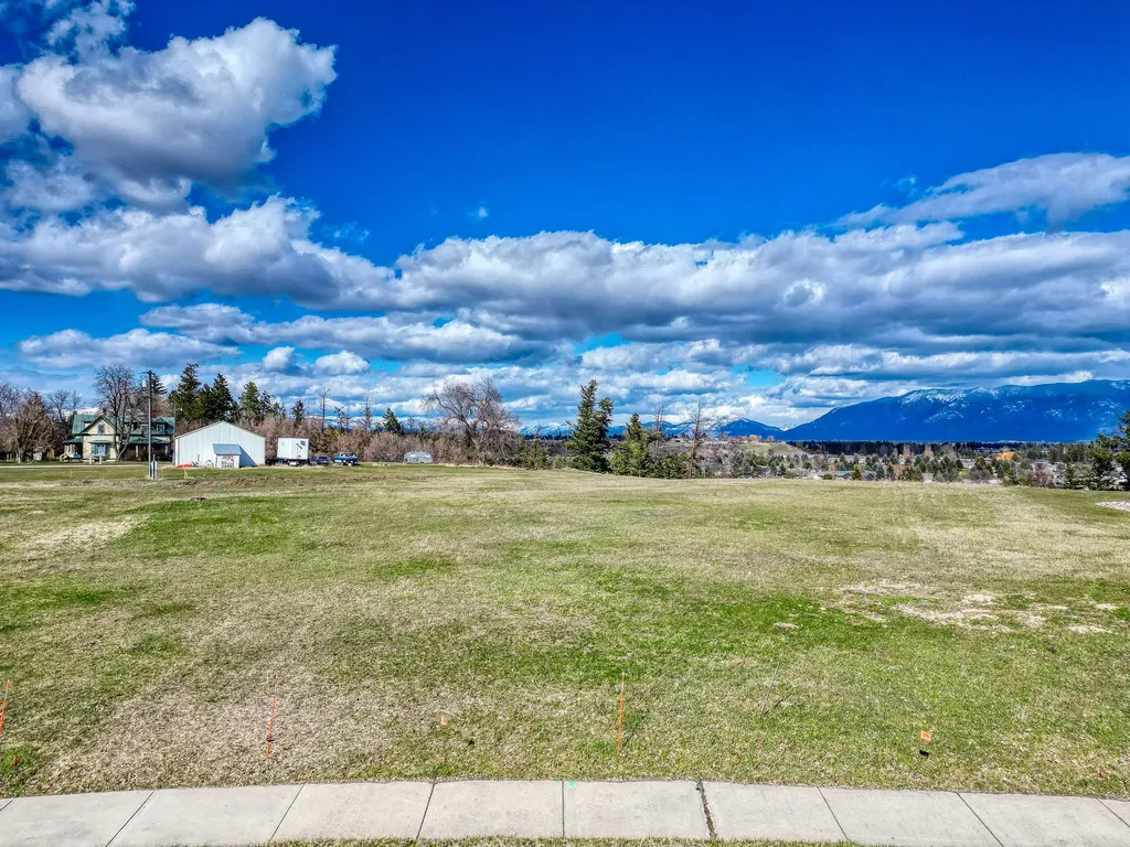 95 Village Loop Kalispell MT 59901