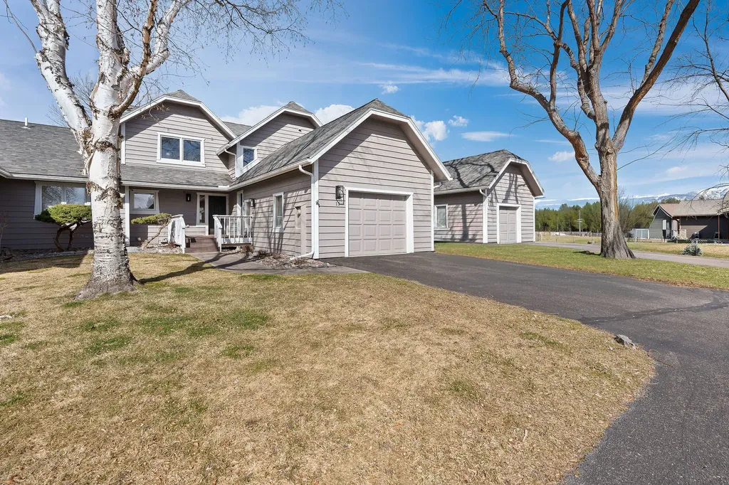 11 Eagle Bend Drive Bigfork MT 59911