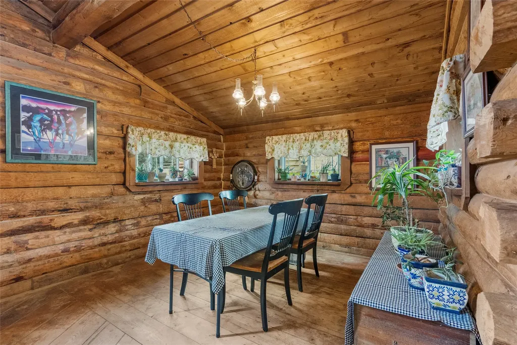 460 Moose Hollow Road Victor MT 59875