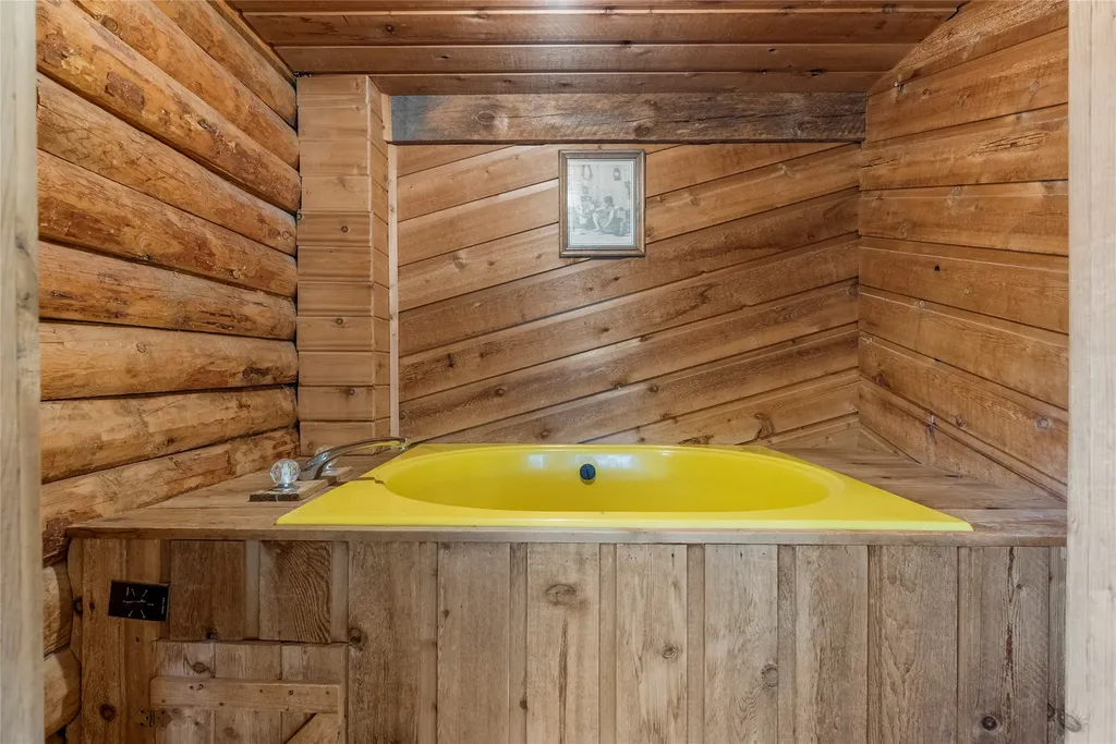 460 Moose Hollow Road Victor MT 59875