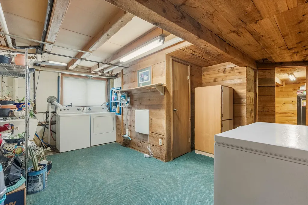 460 Moose Hollow Road Victor MT 59875