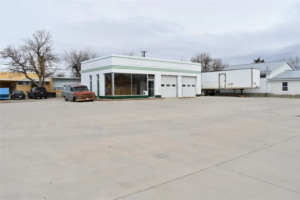 216 S Main Street Conrad MT 59425