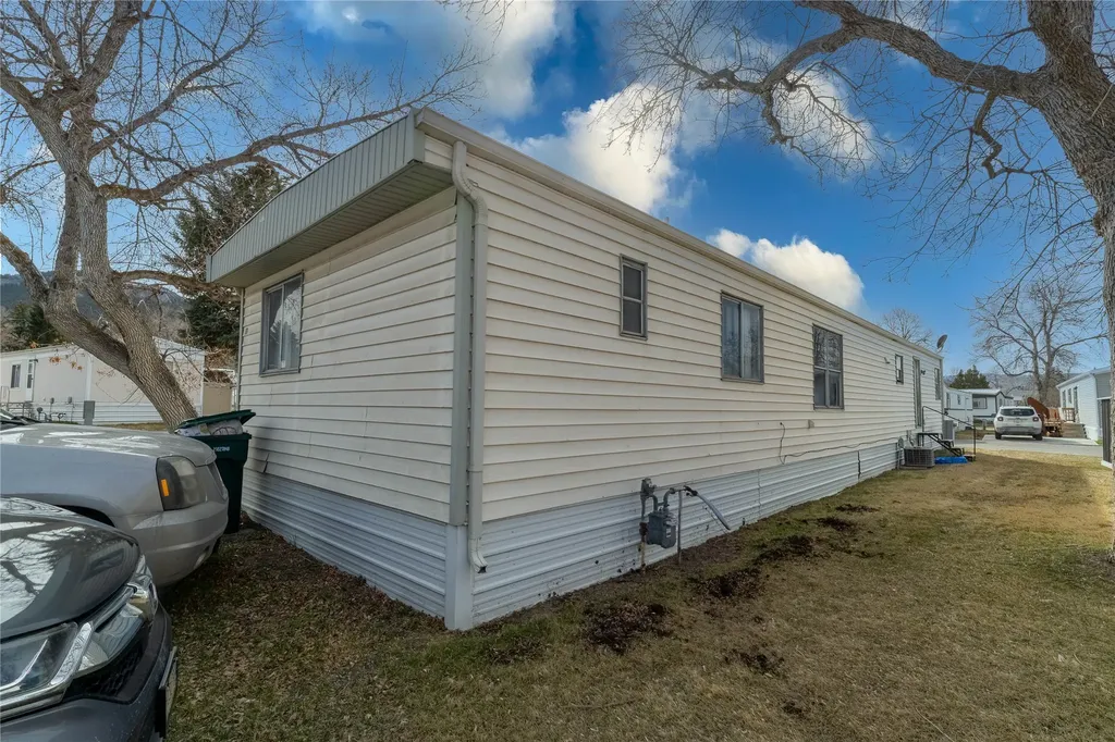 1805 Joslyn Street Helena MT 59601