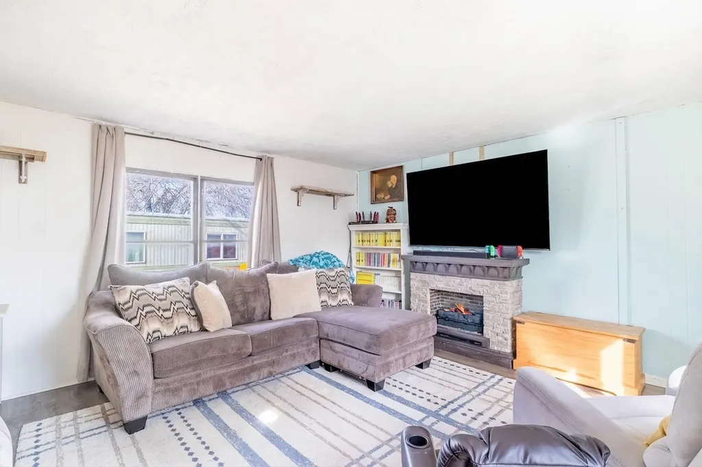 1805 Joslyn Street Helena MT 59601