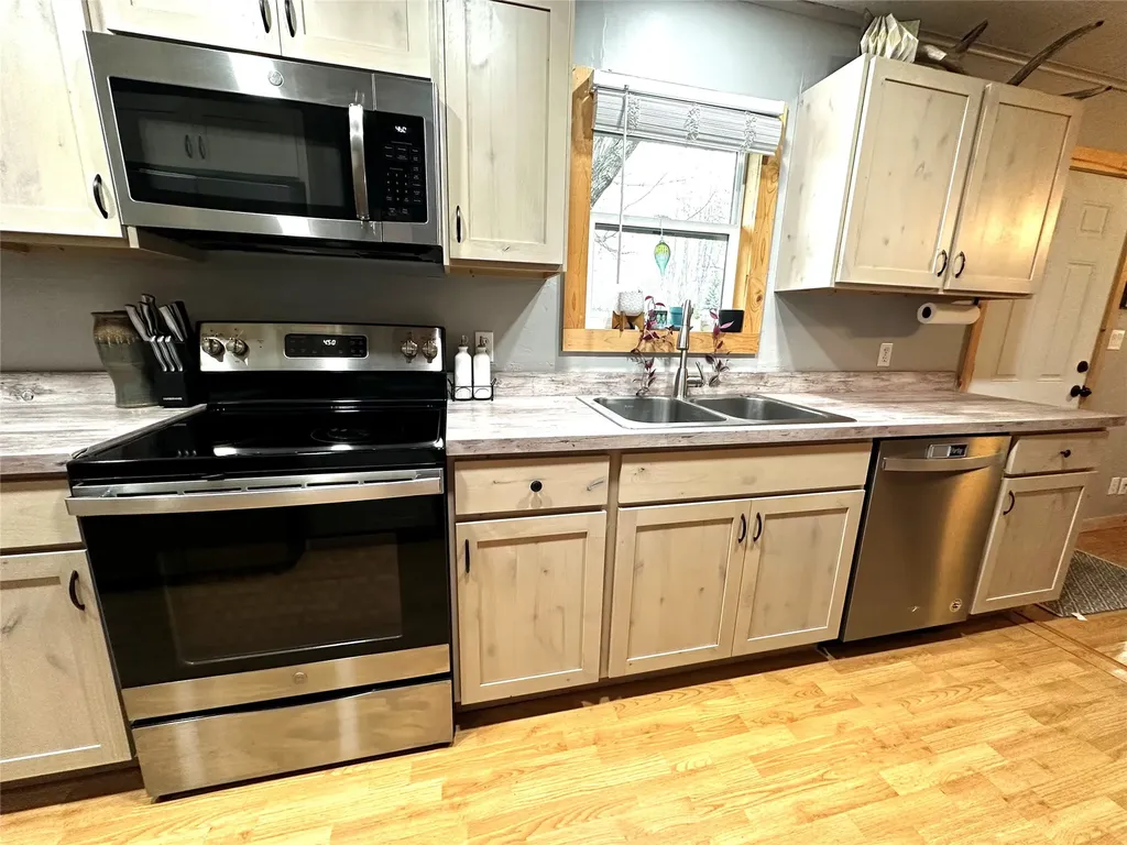 1010 7th Street W Kalispell MT 59901