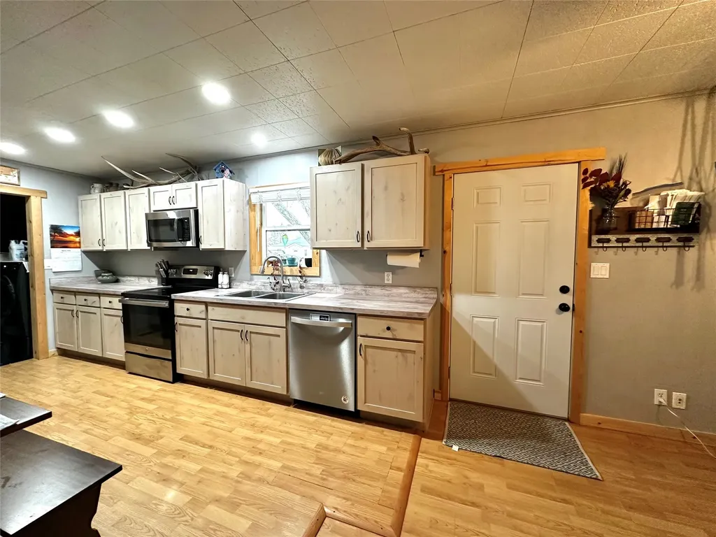 1010 7th Street W Kalispell MT 59901