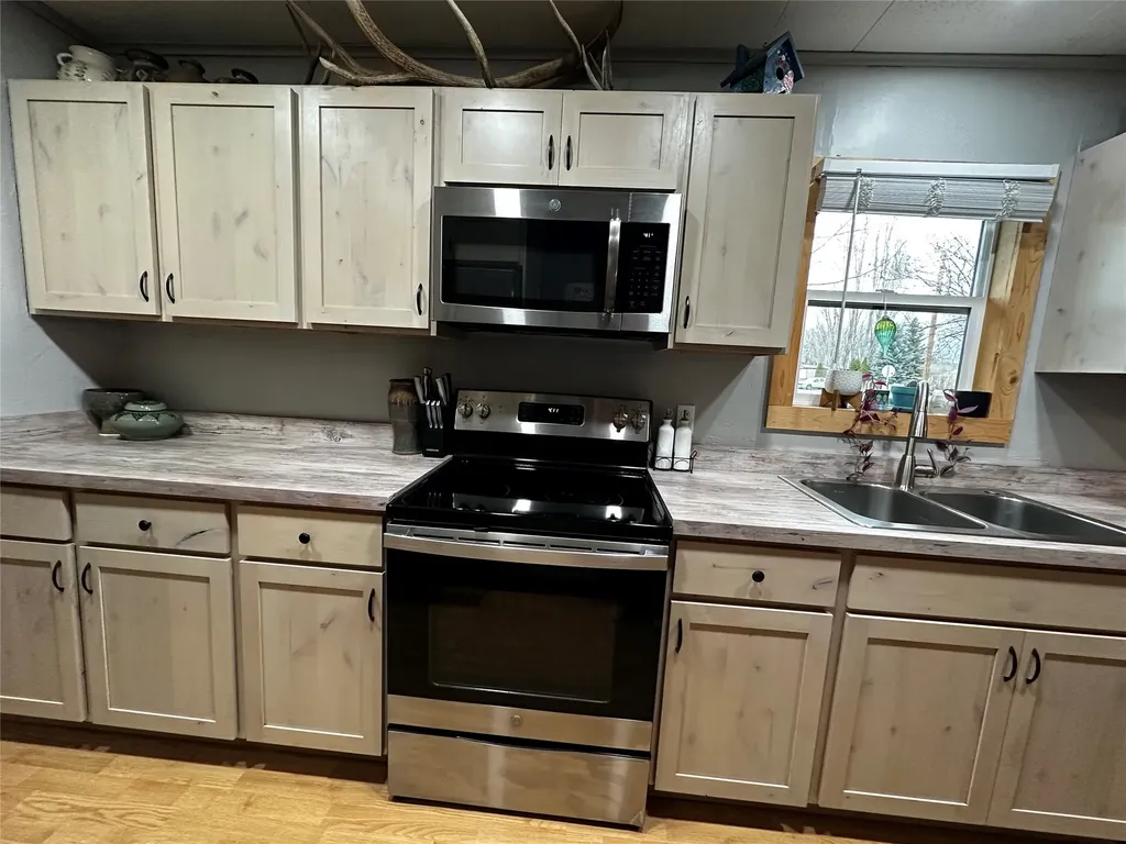 1010 7th Street W Kalispell MT 59901