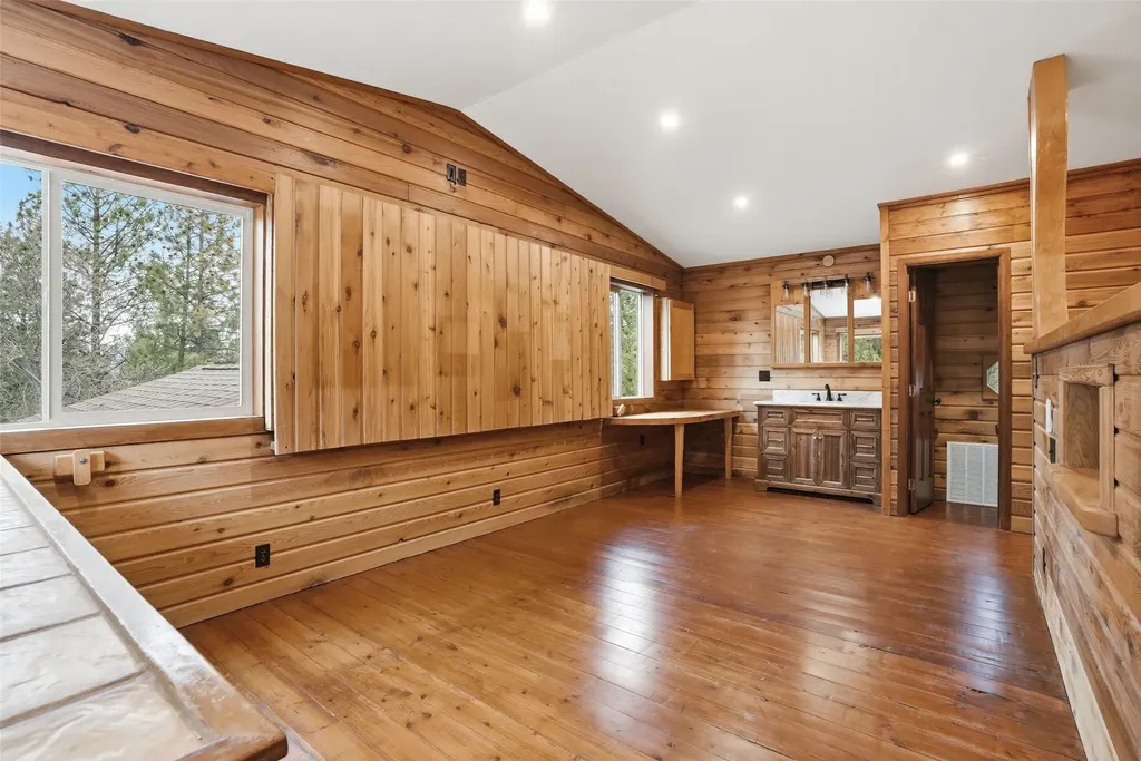 5394 Meadowlark Lane Florence MT 59833