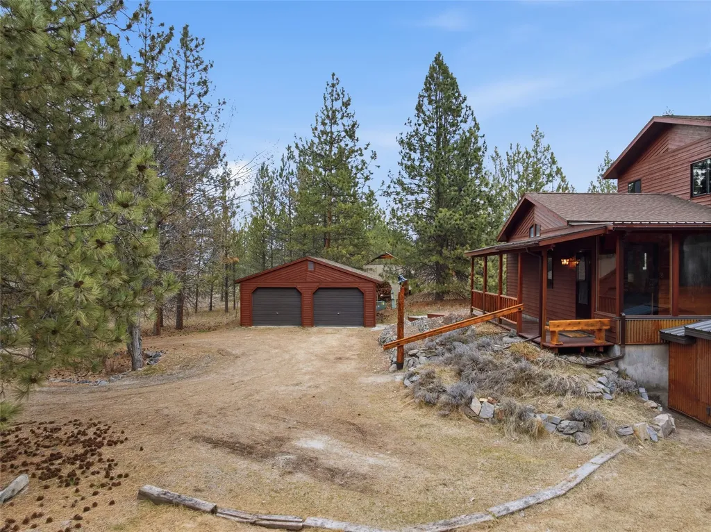 5394 Meadowlark Lane Florence MT 59833