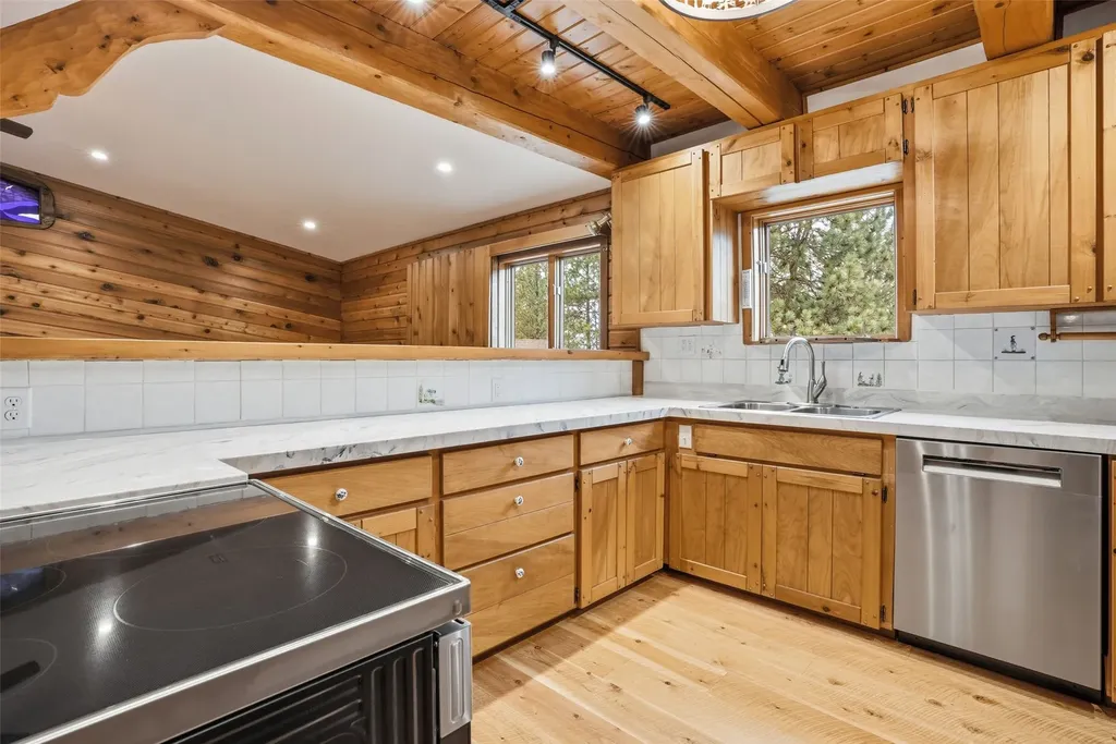 5394 Meadowlark Lane Florence MT 59833