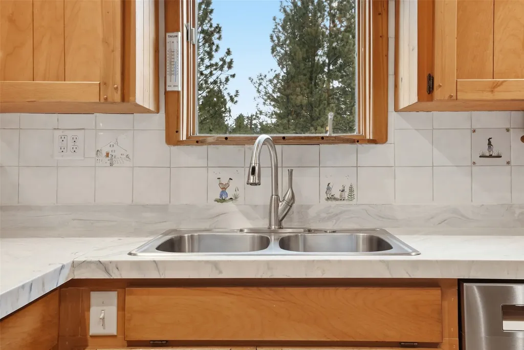 5394 Meadowlark Lane Florence MT 59833