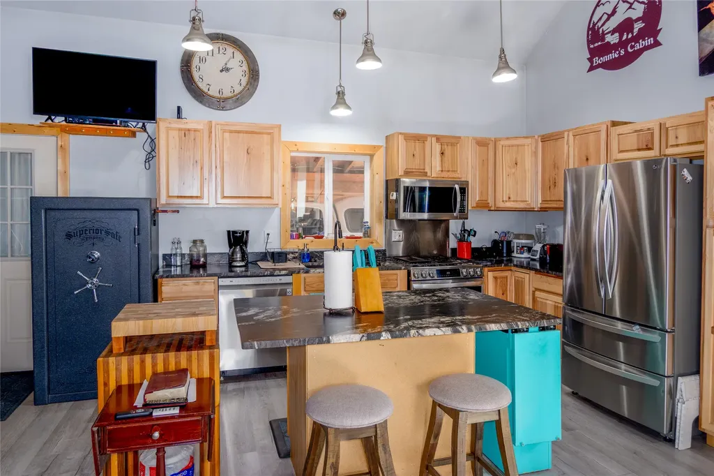 116 Cherry Creek Bluff Road Libby MT 59923