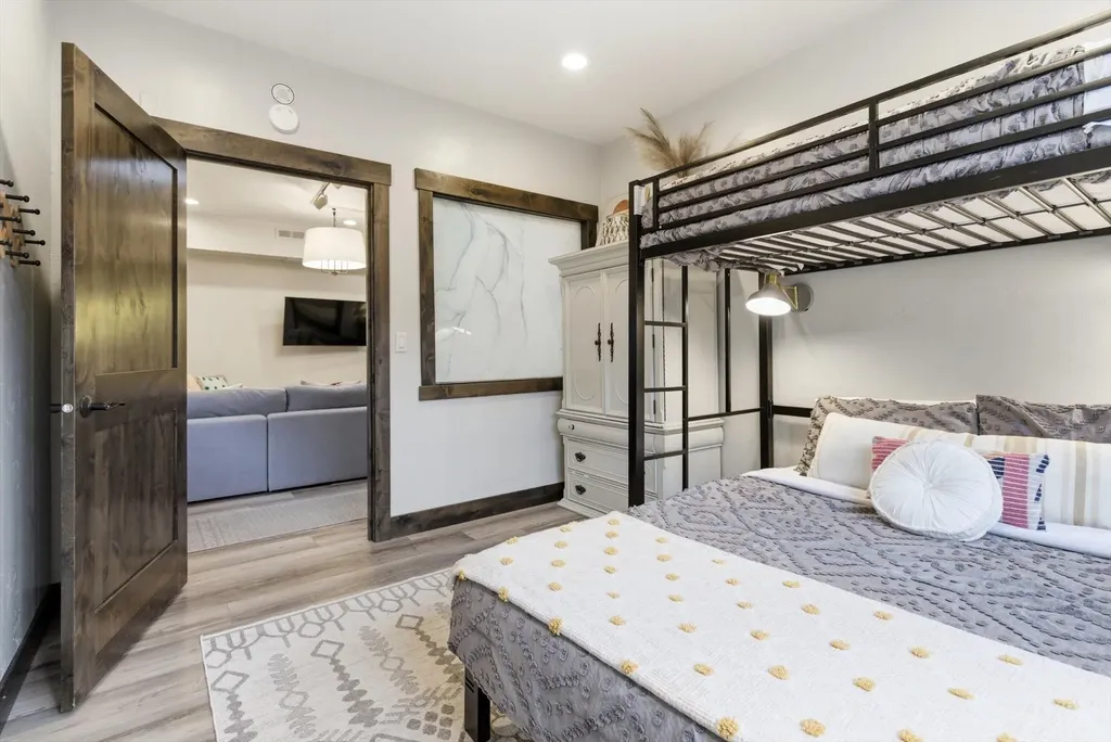 459 Electric Avenue Bigfork MT 59911