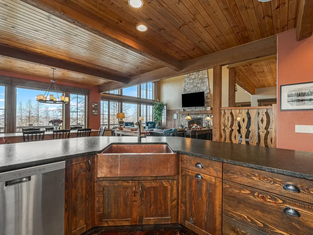 317 Elk Highlands Drive Whitefish MT 59937