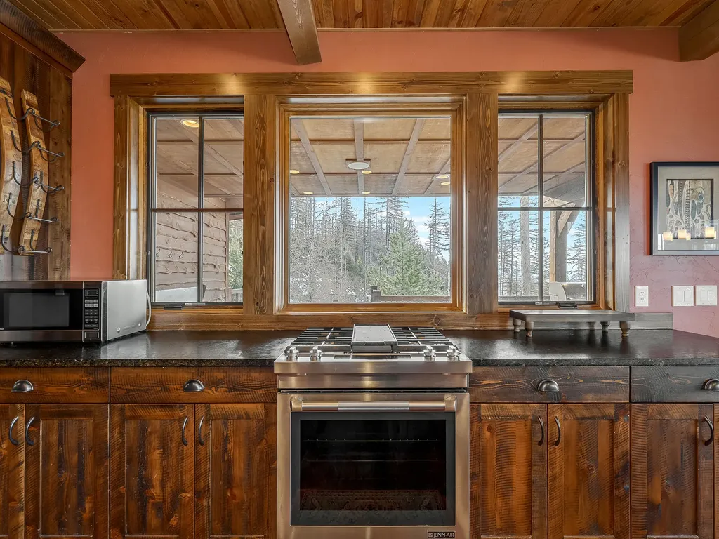 317 Elk Highlands Drive Whitefish MT 59937