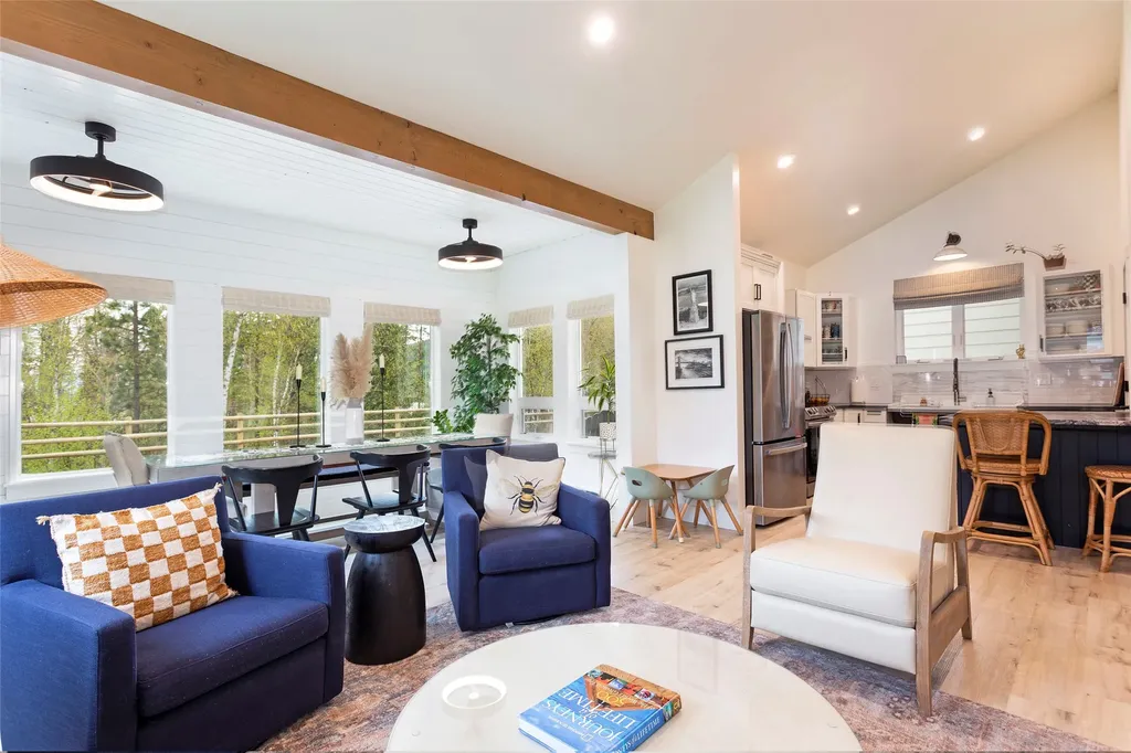 14833 Sunburst Drive Bigfork MT 59911