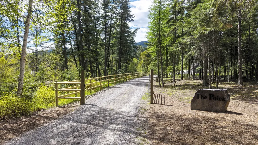 14833 Sunburst Drive Bigfork MT 59911