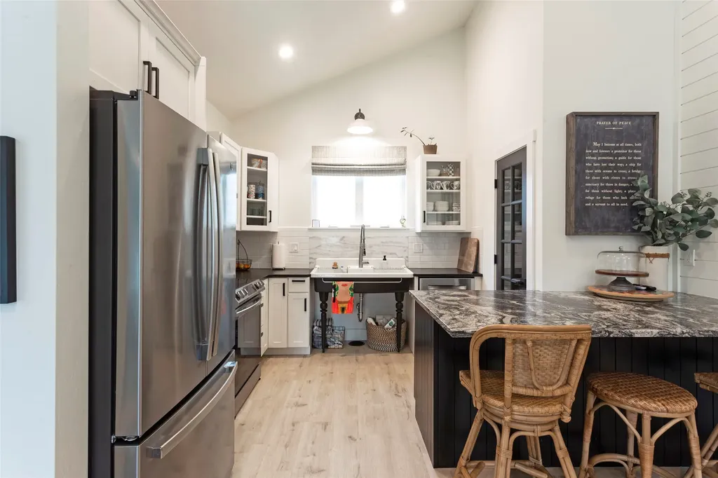14833 Sunburst Drive Bigfork MT 59911