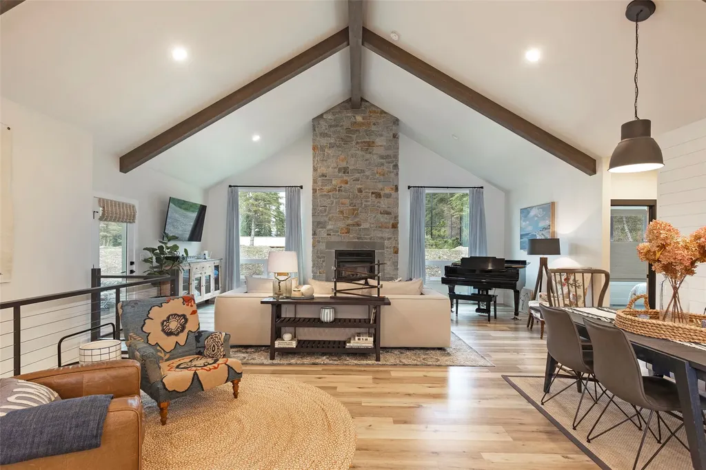 14833 Sunburst Drive Bigfork MT 59911