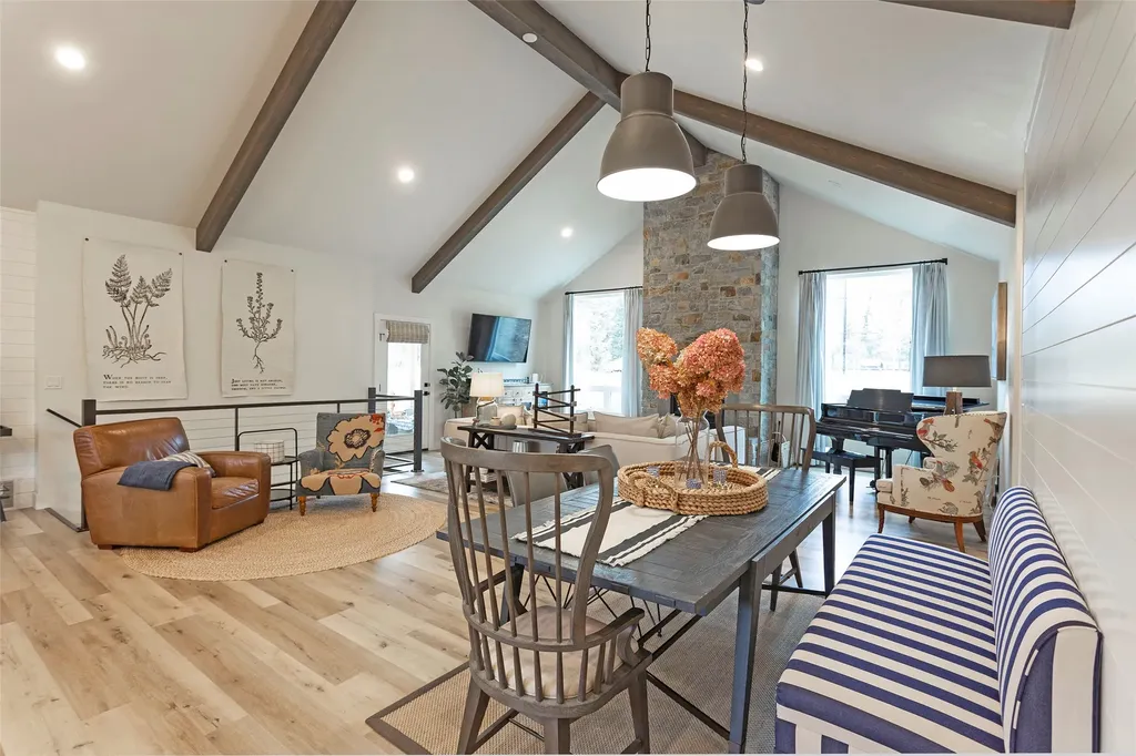 14833 Sunburst Drive Bigfork MT 59911