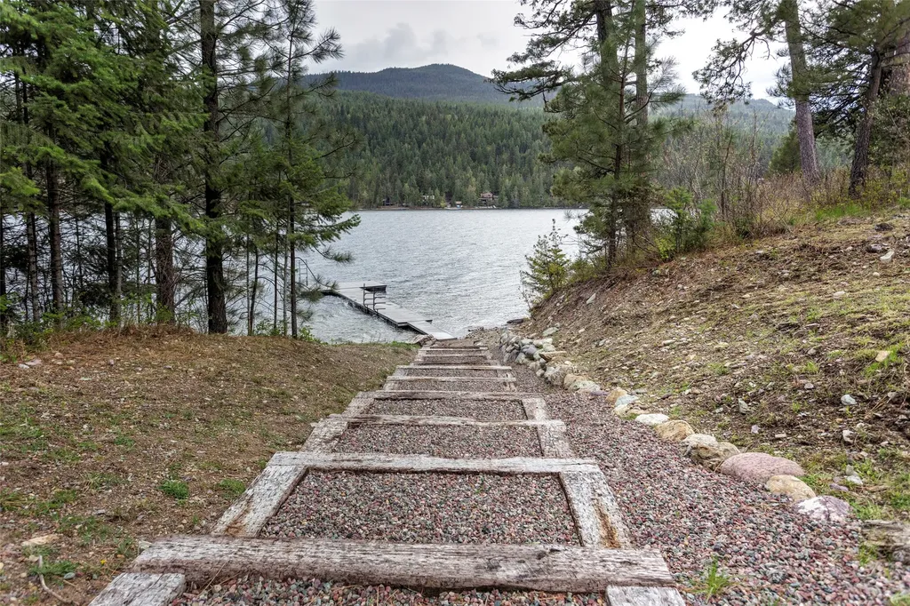 14833 Sunburst Drive Bigfork MT 59911