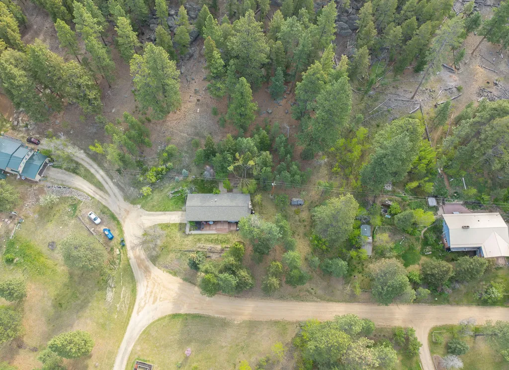 28 Pinecrest Loop Clancy MT 59634