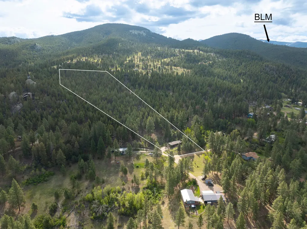28 Pinecrest Loop Clancy MT 59634