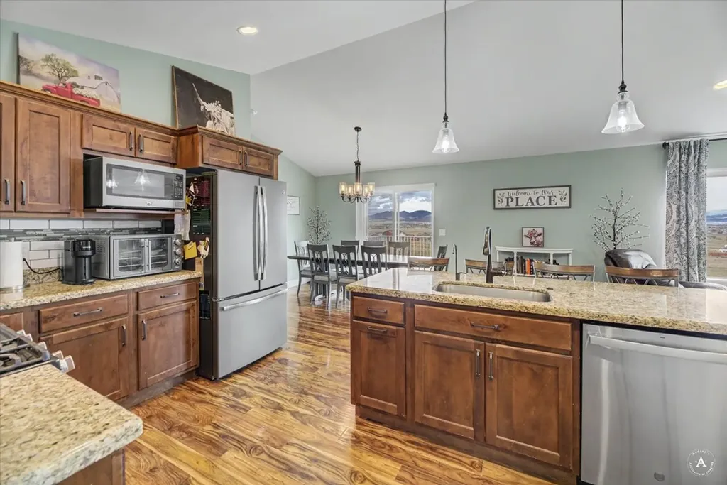 2978 Arendelle Road East Helena MT 59635