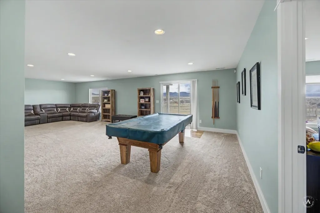 2978 Arendelle Road East Helena MT 59635