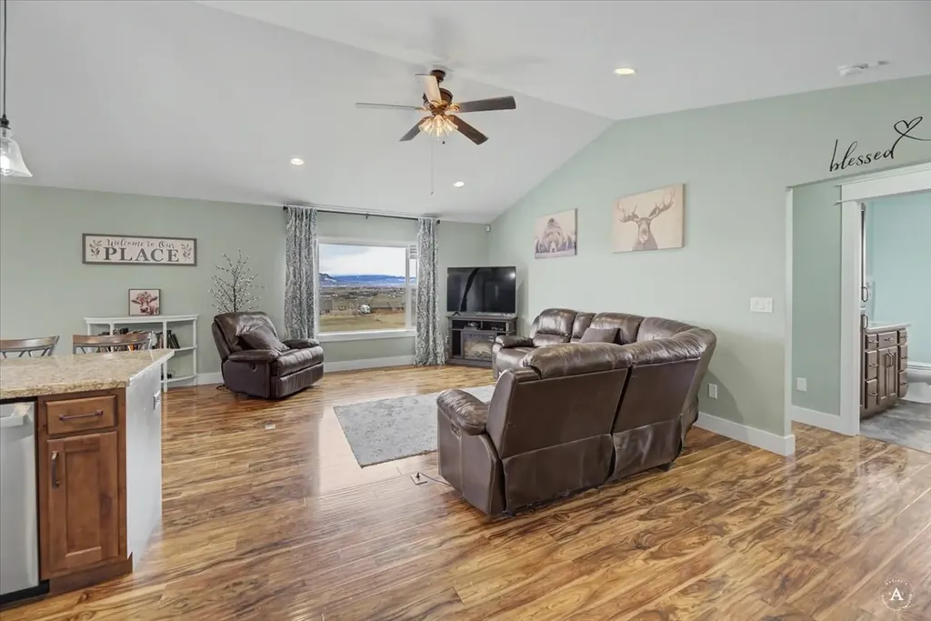 2978 Arendelle Road East Helena MT 59635