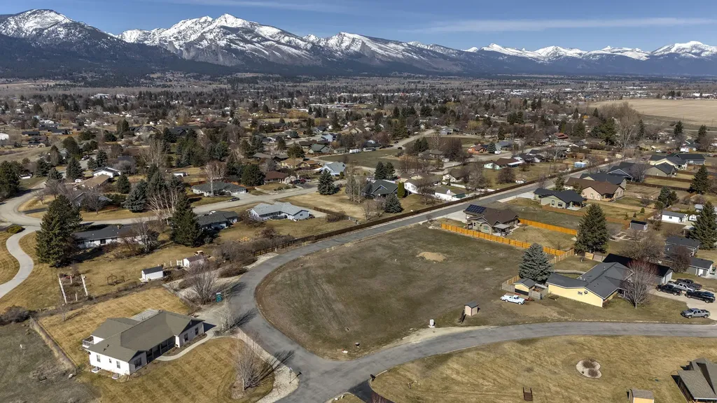 135 Joncar Court Hamilton MT 59840