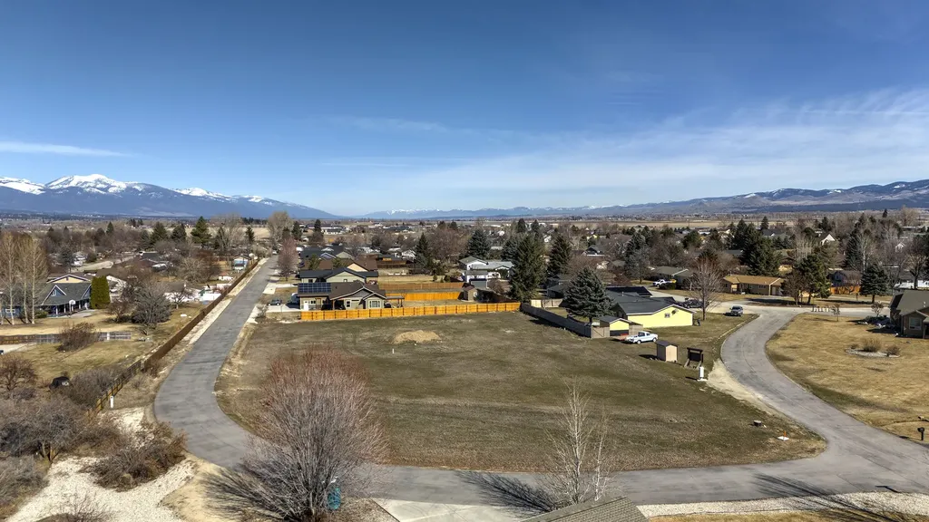 125 Joncar Court Hamilton MT 59840