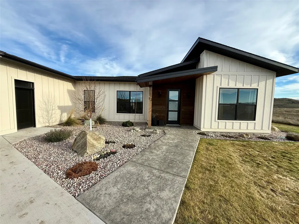 38140 Valley Hills Lane Polson MT 59860