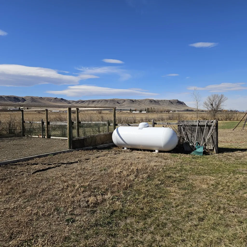 25 Dr Russell Road Fort Shaw MT 59443