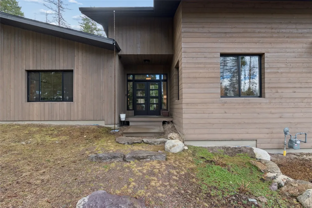 172 Meadow View Court Whitefish MT 59937