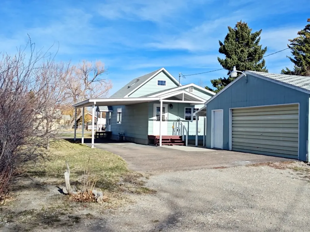 206 4th Avenue SW Choteau MT 59422