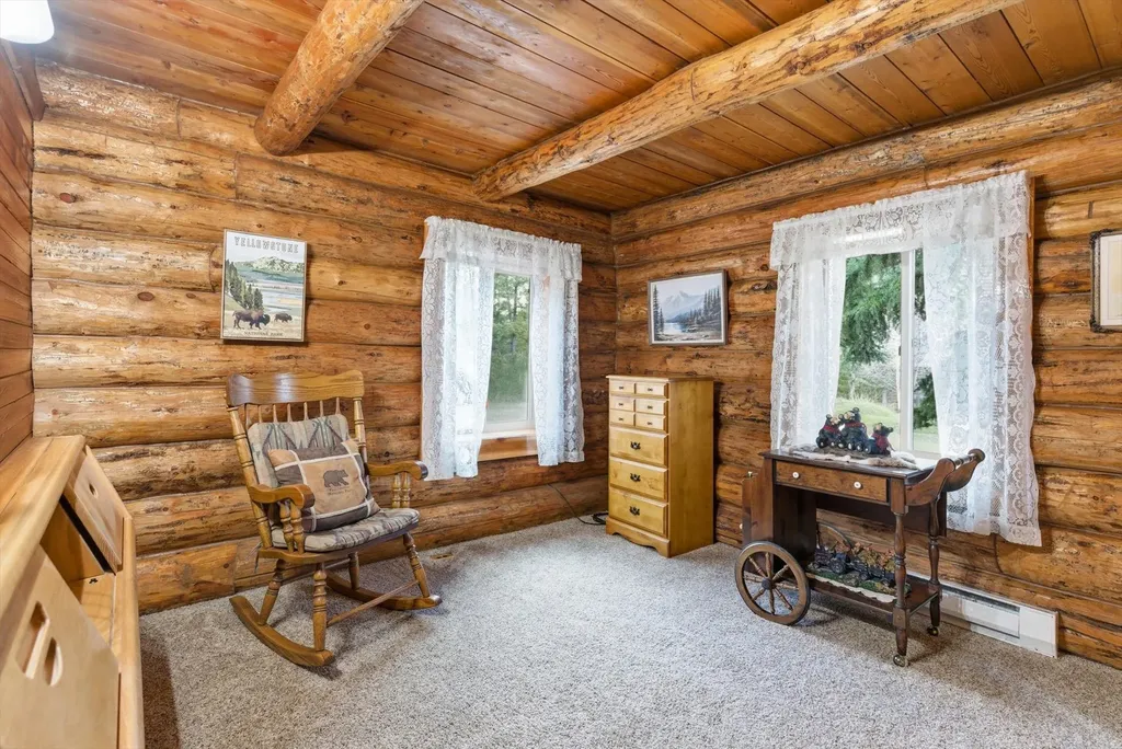 184 Lone Fox Trail Kalispell MT 59901