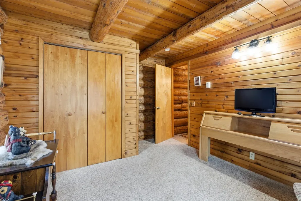 184 Lone Fox Trail Kalispell MT 59901