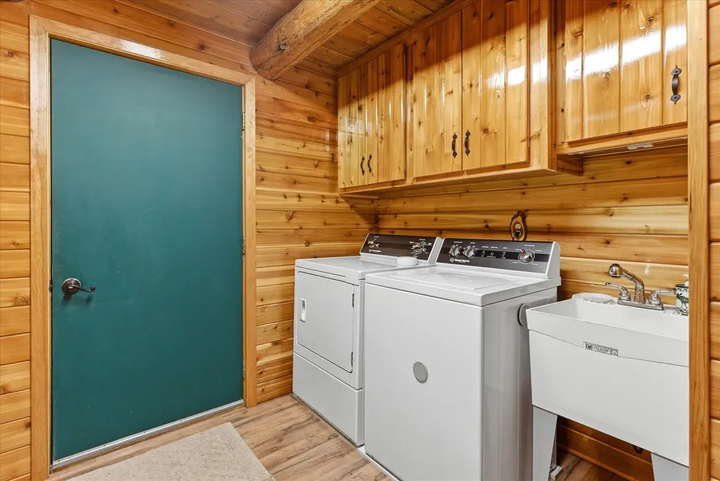184 Lone Fox Trail Kalispell MT 59901
