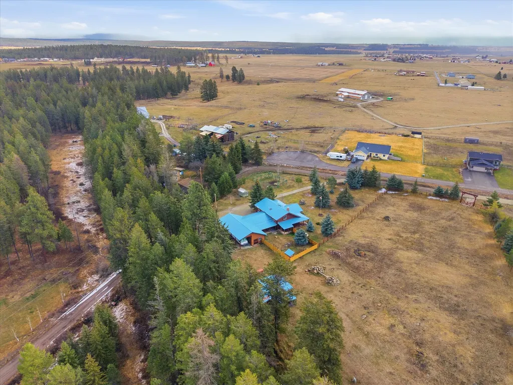 184 Lone Fox Trail Kalispell MT 59901