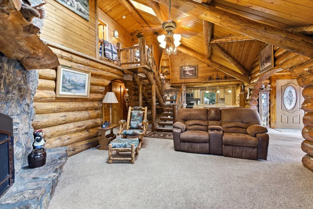 184 Lone Fox Trail Kalispell MT 59901